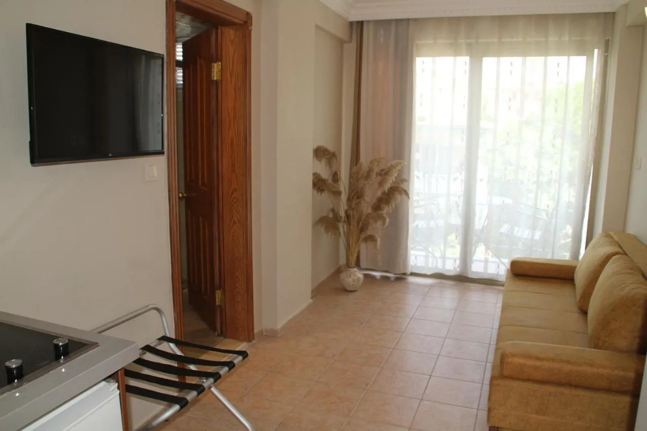 Rosy Suites Hotel Kuşadası