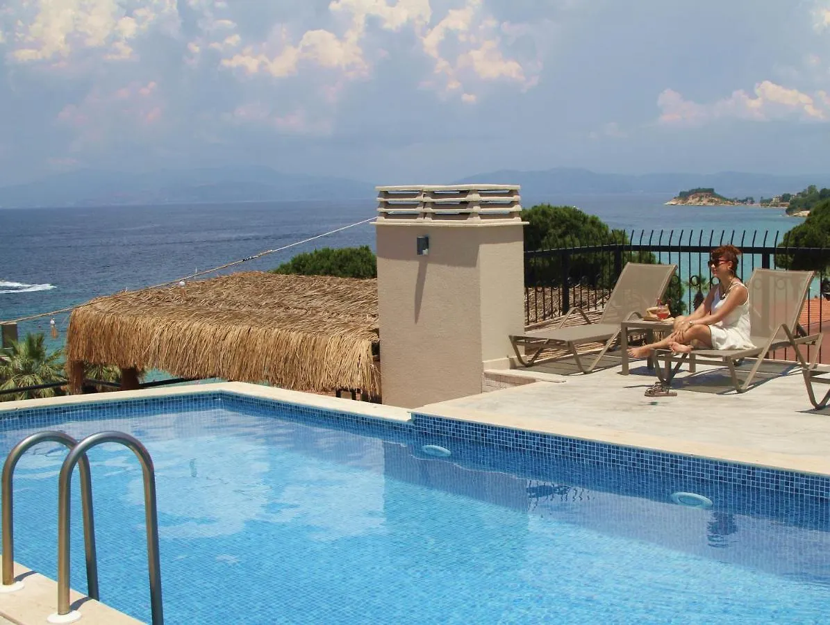 Rosy Suites Hotel Kusadasi 3*,
