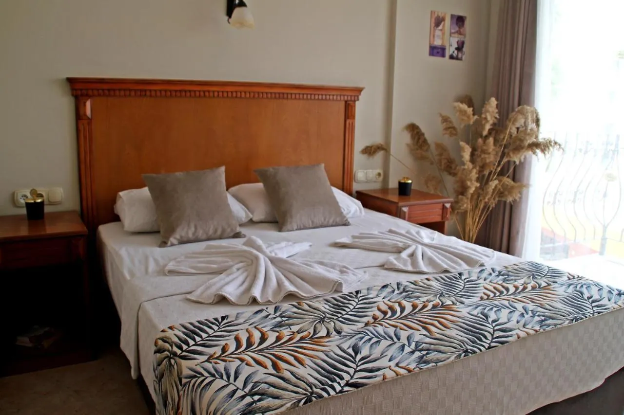 Rosy Suites Hotel Kusadasi