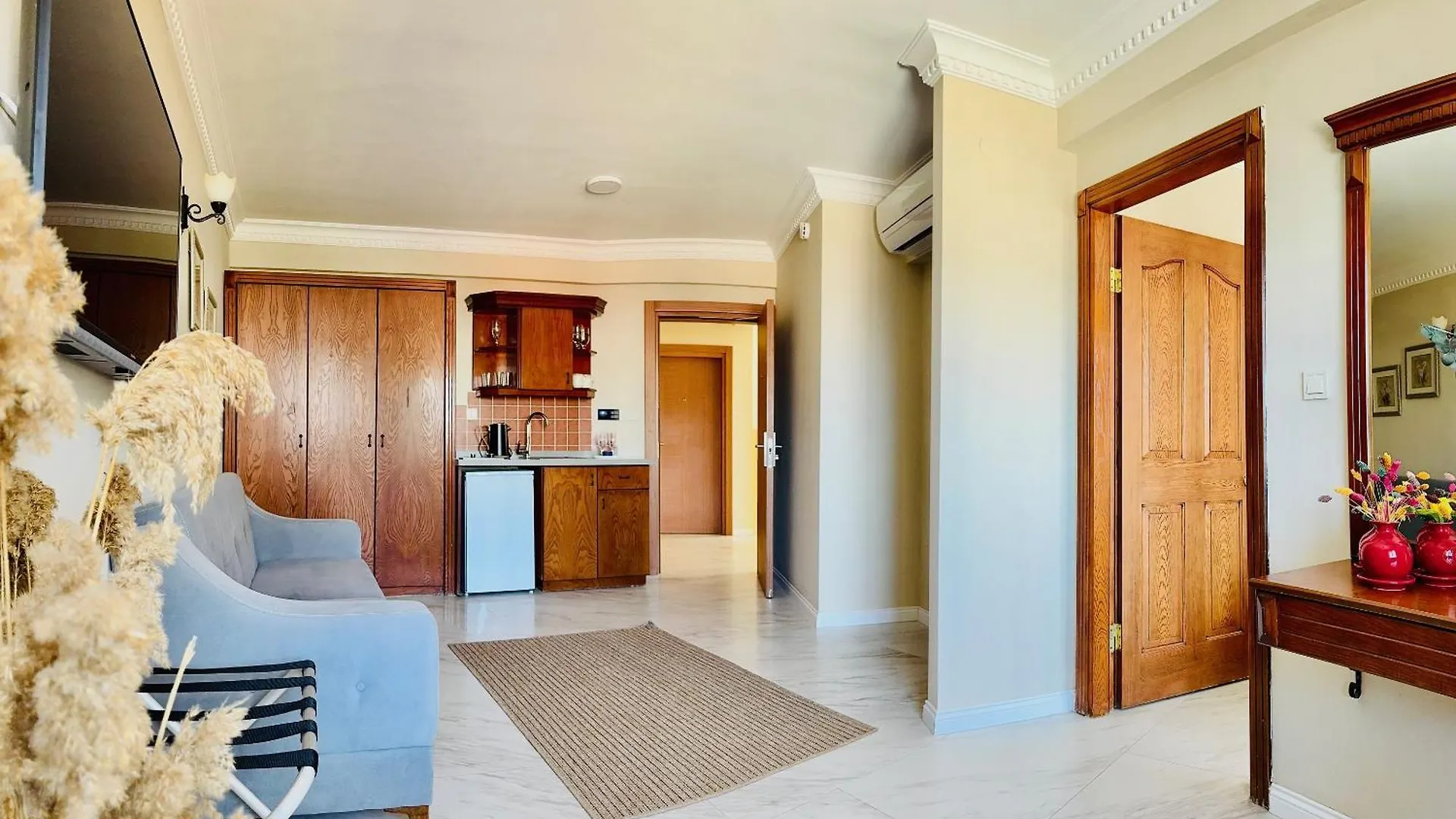 Rosy Suites Hotel Kusadasi Apartahotel