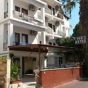 Tu\u011f Otel